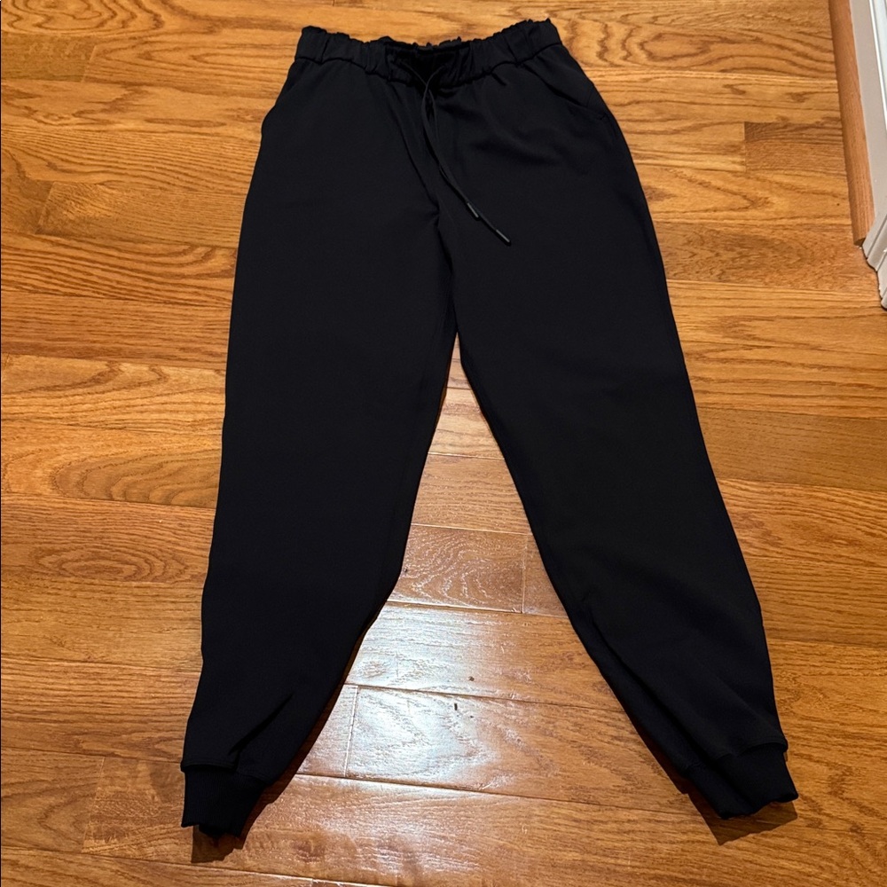 Like new - Lululemon joggers. Size 6. Black. - Picture 2 of 11